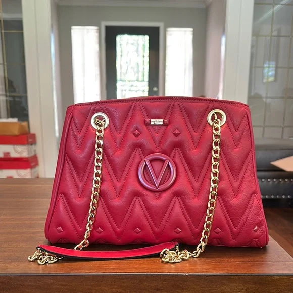 Valentino Red Gold Quilted Shoulder Bag - Picture 4 of 10